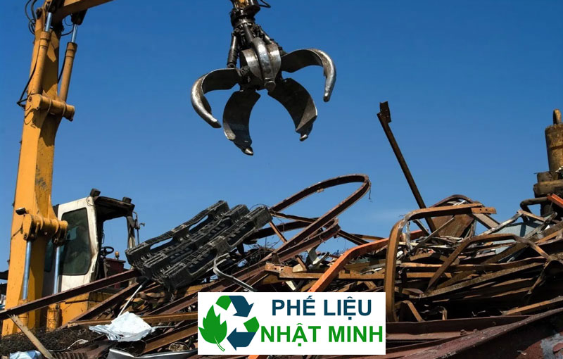 Chuyên thu mua phế liệu sắt tái chế - Công ty phế liệu Nhật Minh